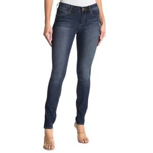 EUC. Articles Of Society Mid-Rise Dark Wash Skinny Jeans